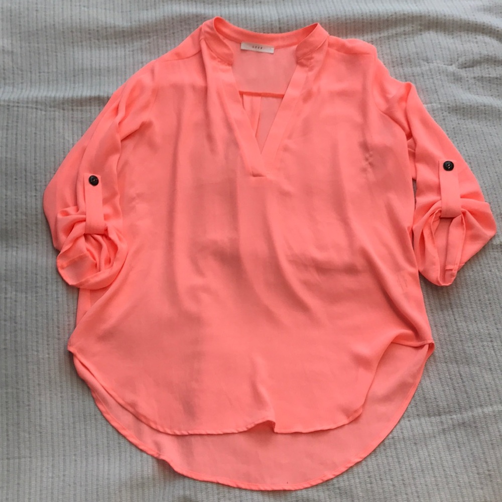 Lush sheer top!